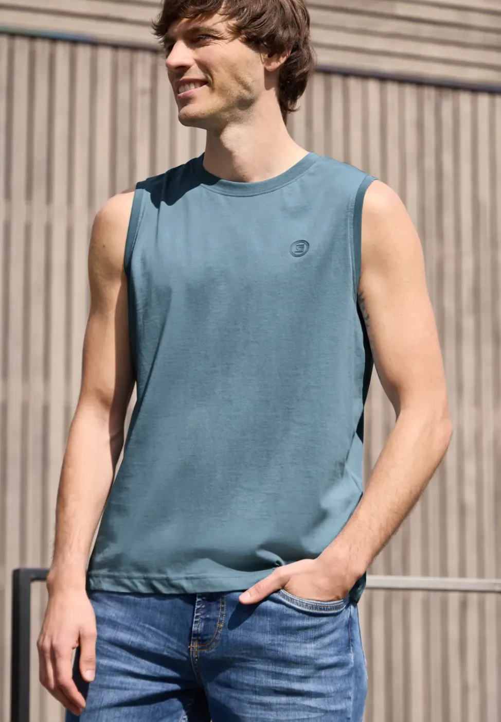 Basic Tank Top mit Rundhals