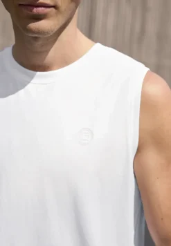 Basic Tank Top mit Rundhals