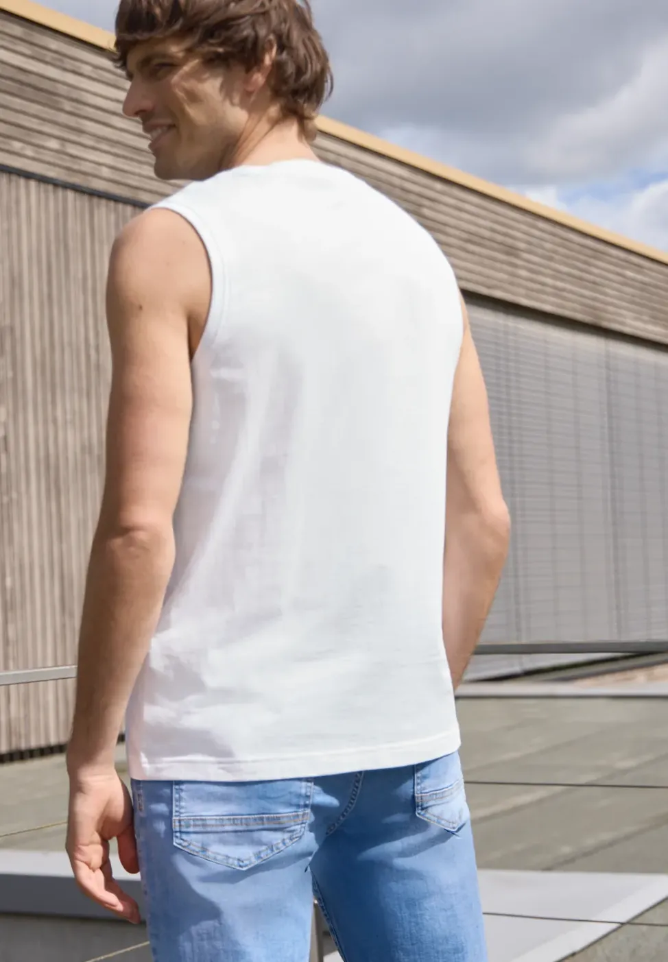 Basic Tank Top mit Rundhals
