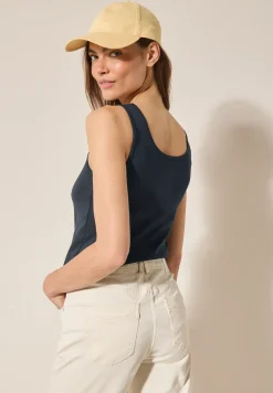 Basic Top aus reiner Baumwolle