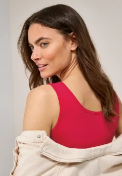 Basic Top aus reiner Baumwolle