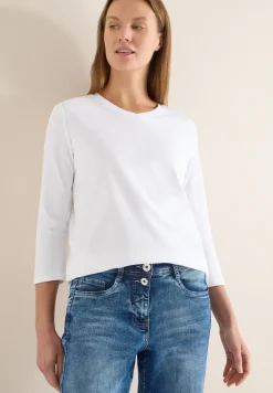 Basic T-Shirt