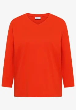Basic T-Shirt