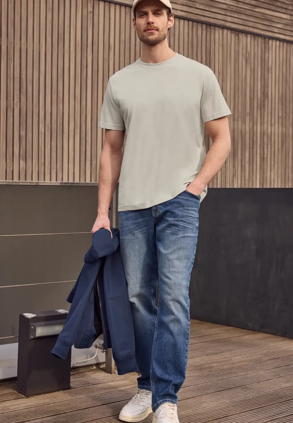 Basic T-Shirt aus reiner Baumwolle