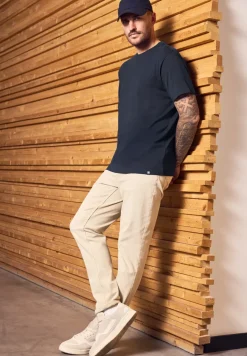 Basic T-Shirt aus reiner Baumwolle