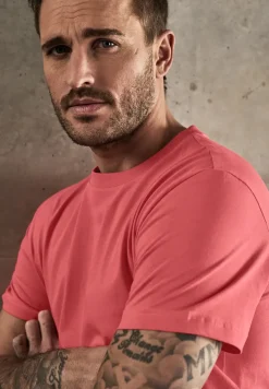 Basic T-Shirt in Unifarbe