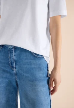 Basic T-Shirt mit Kurzarm und V-Neck