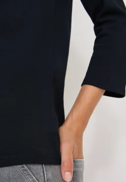 Basic U-Boot Shirt