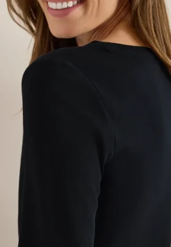 Basic U-Boot Shirt