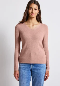 Basic V-Neck Pullover