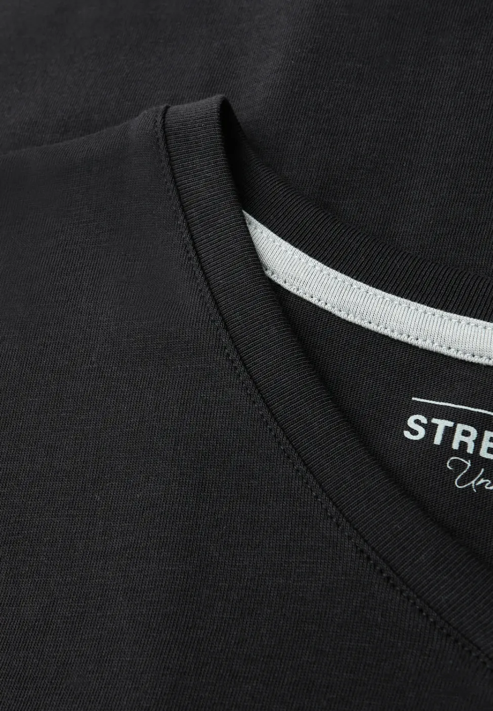 Basic V-Neck T-Shirt