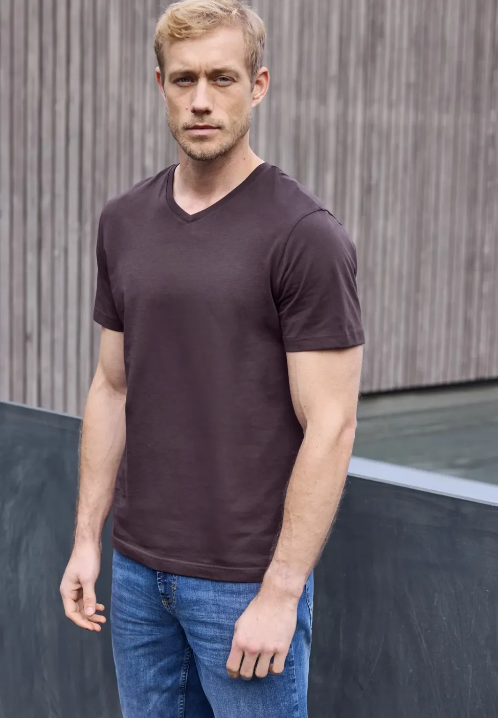 Basic V-Neck T-Shirt