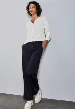 Basic Bluse in Unifarbe