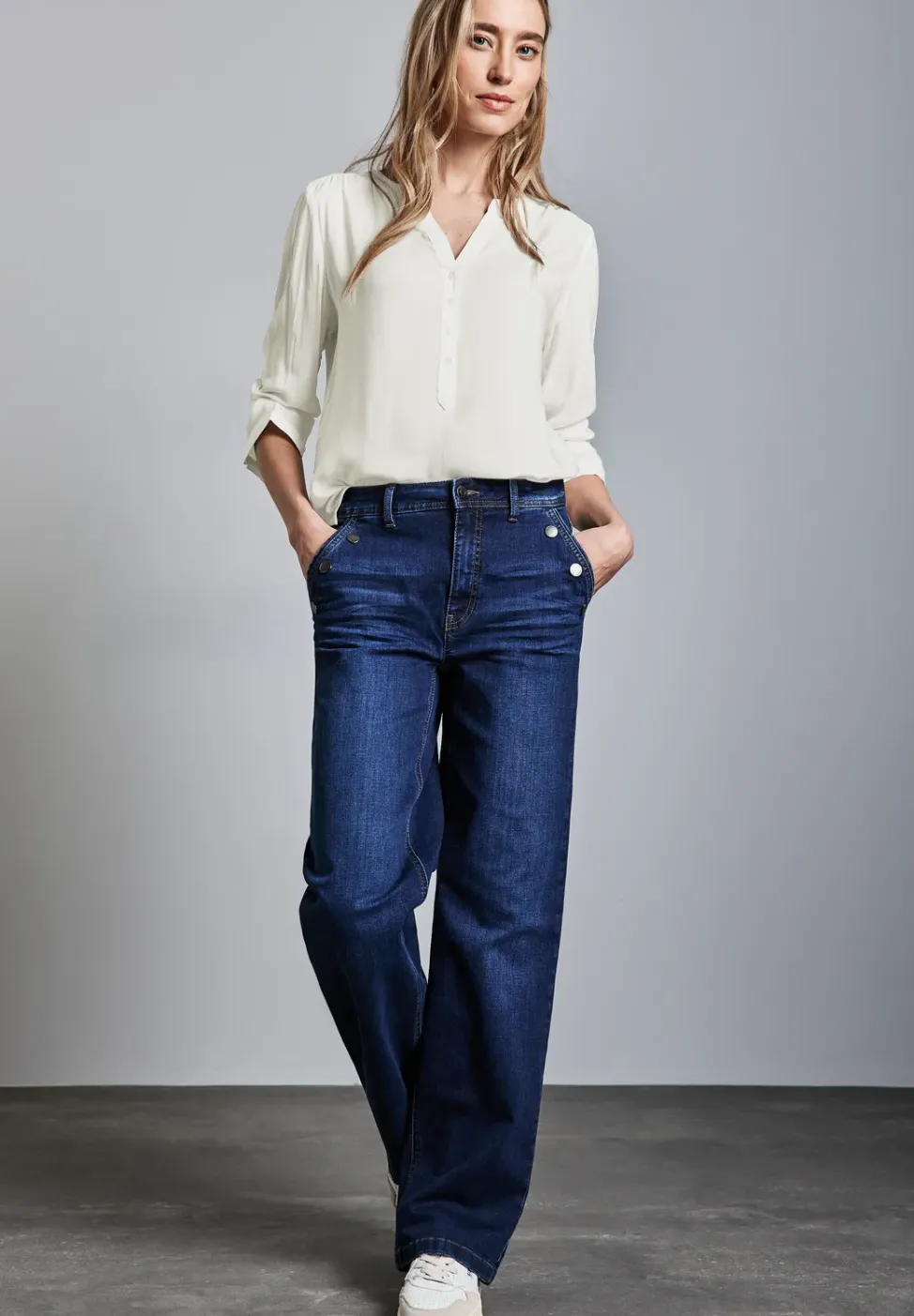 Basic Bluse in Unifarbe