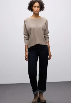 Basic Dolman Pullover