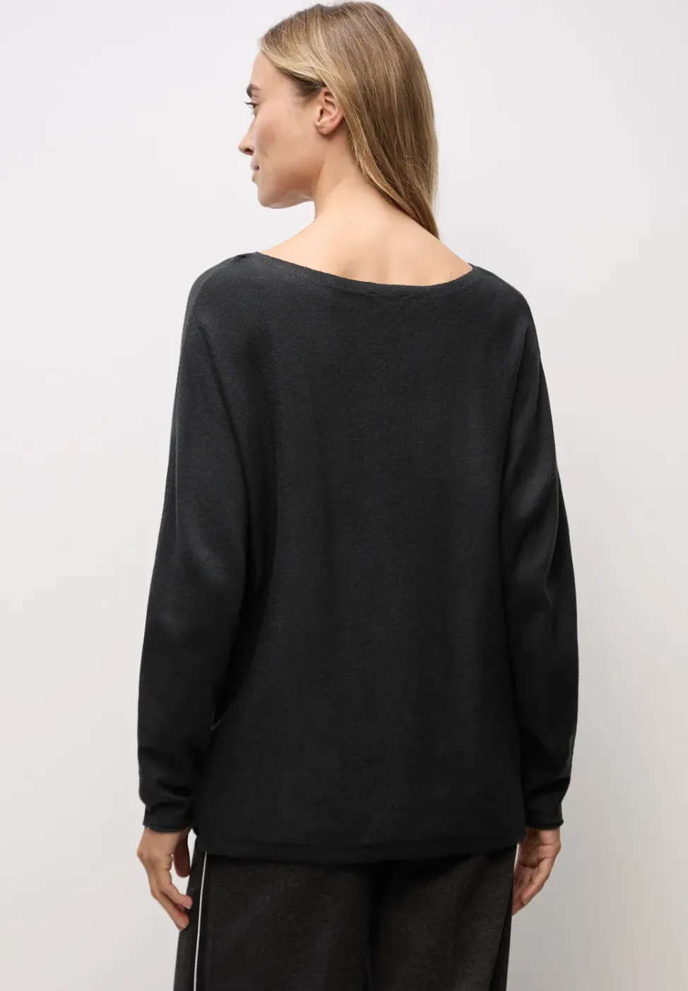 Basic Dolman Pullover