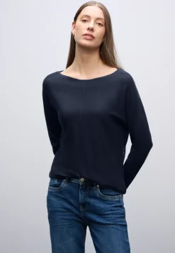 Basic Dolman Pullover
