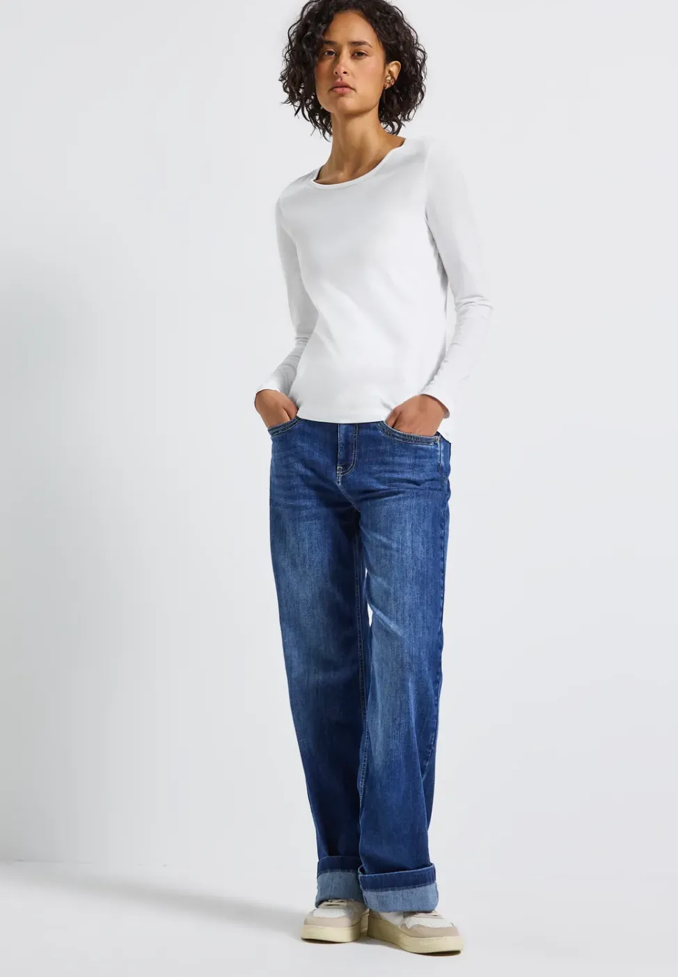 Basic Langarmshirt