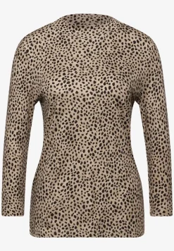 Basic Leo Turtleneck Shirt