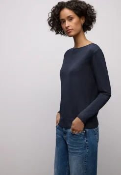 Basic Pullover