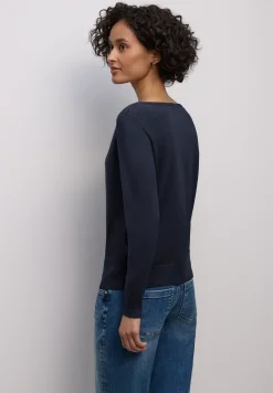 Basic Pullover