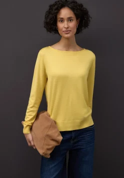 Basic Pullover
