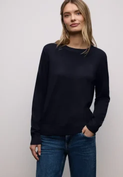 Basic Pullover