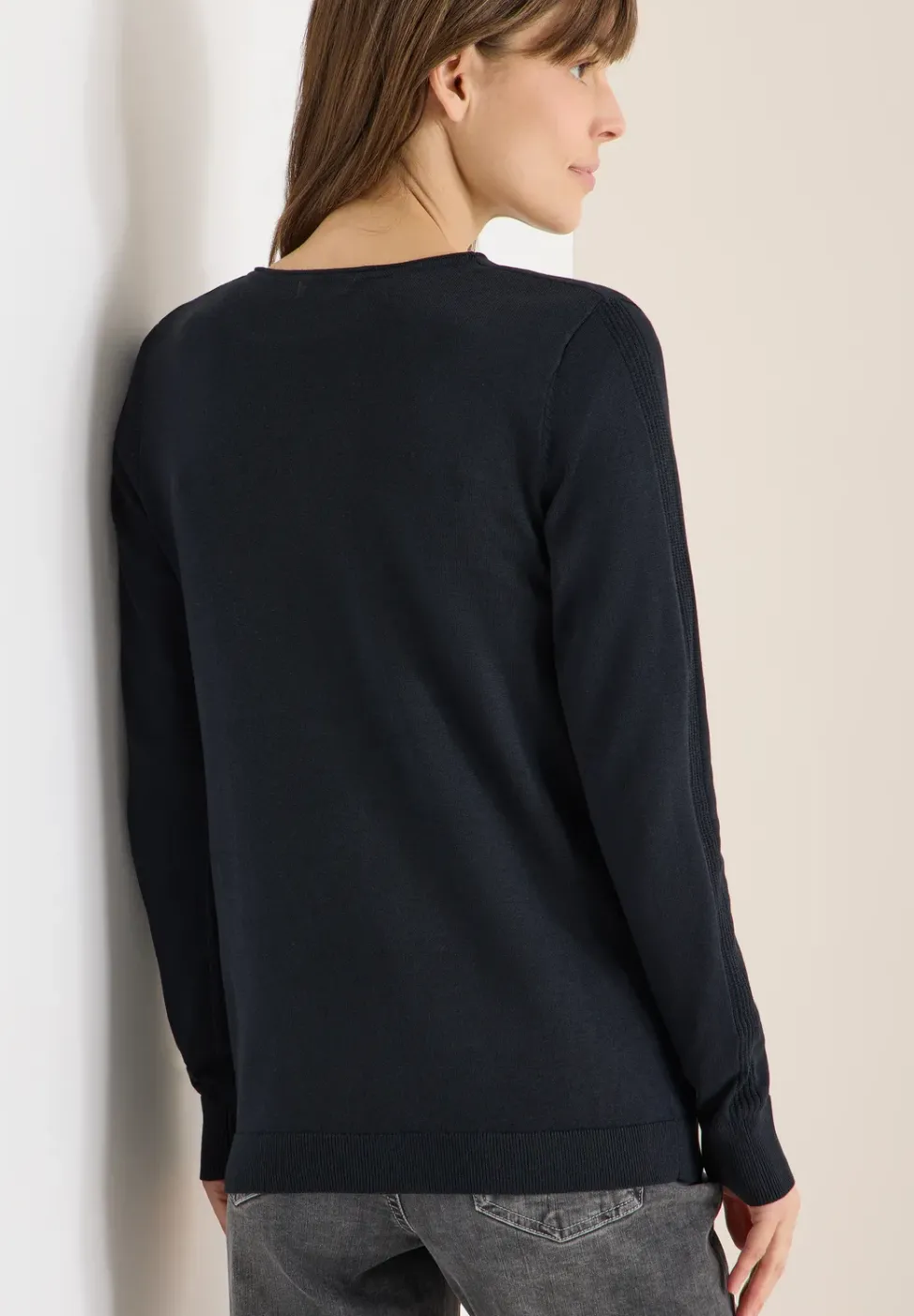 Basic Pullover
