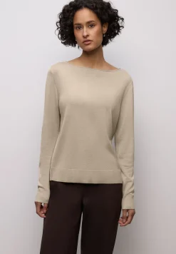 Basic Pullover