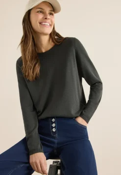 Basic Pullover