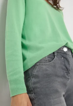 Basic Pullover