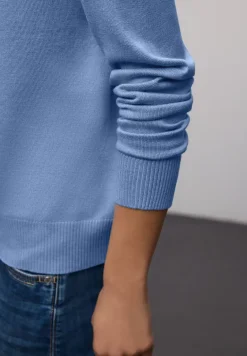 Basic Pullover