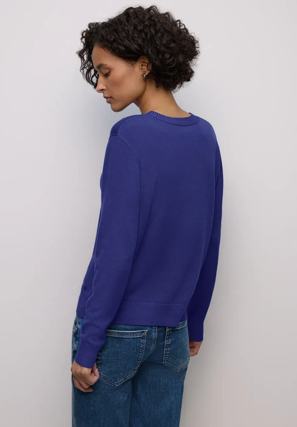 Basic Pullover