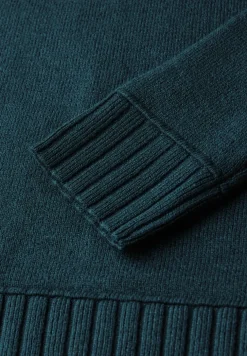 Basic Pullover