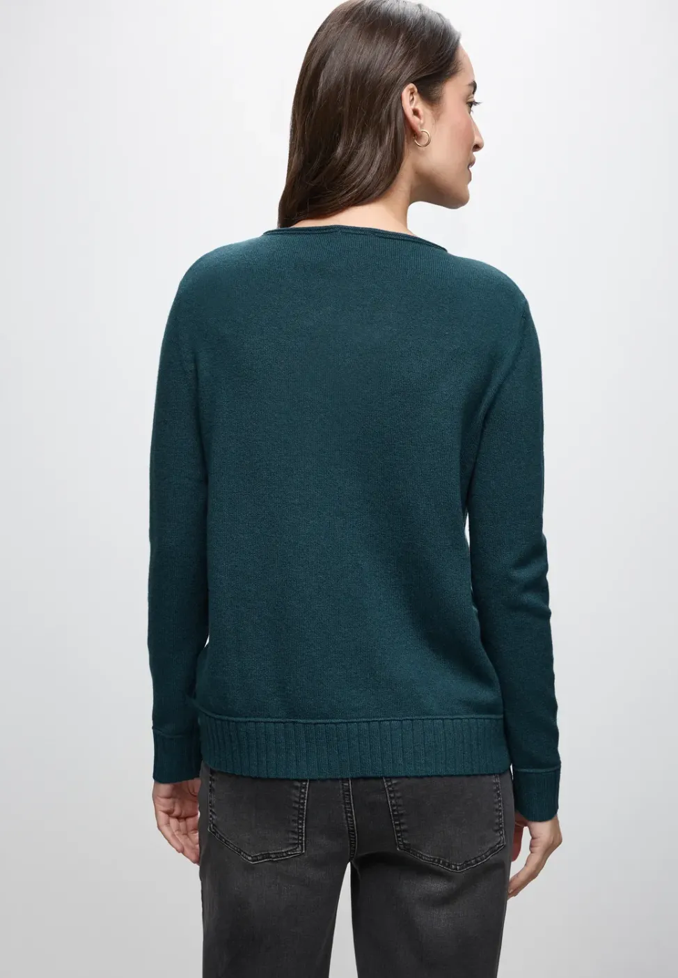 Basic Pullover