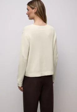Basic Pullover