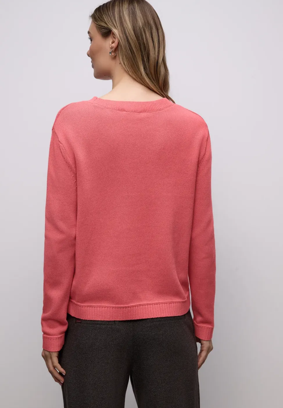 Basic Pullover