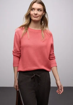 Basic Pullover