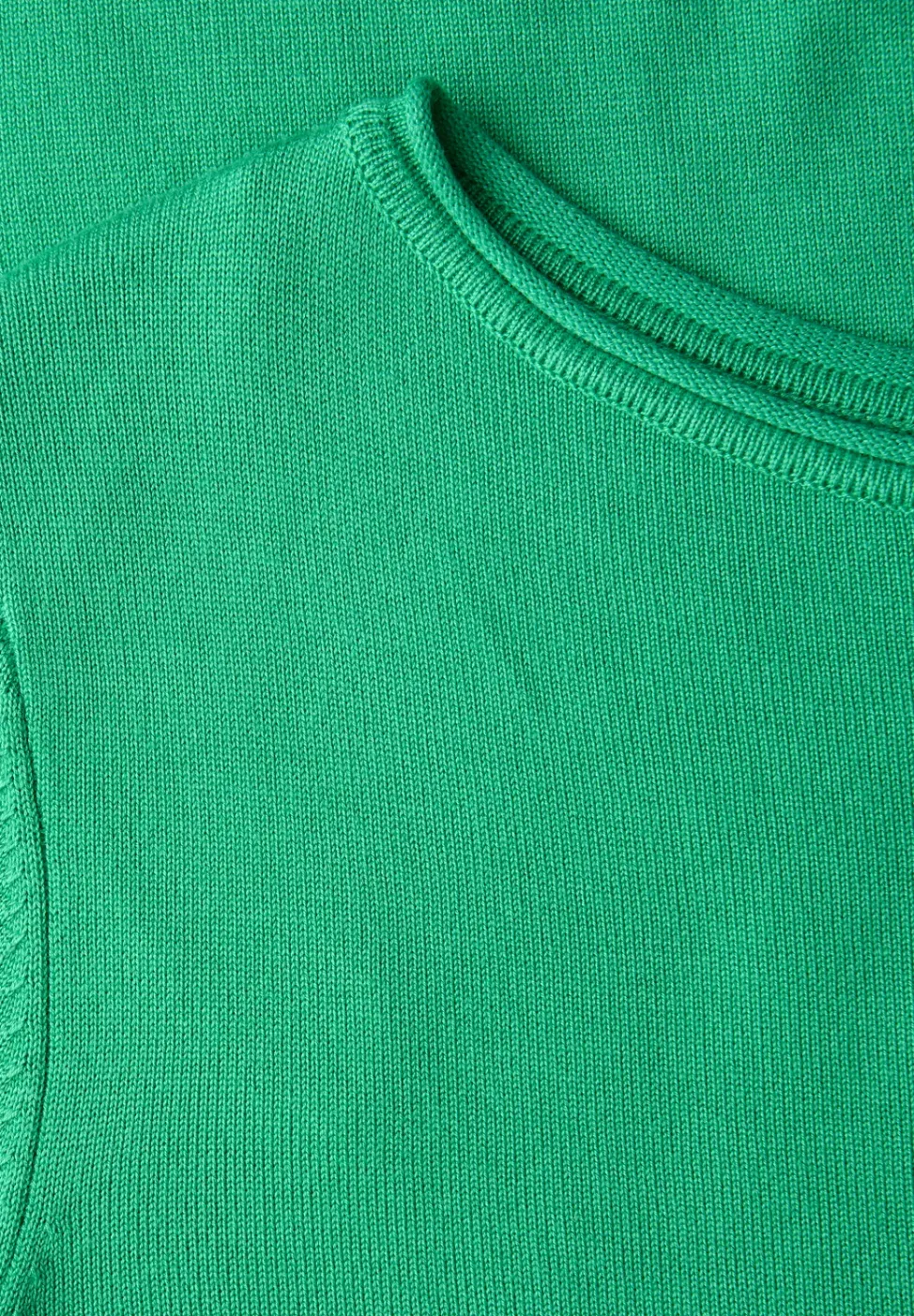 Basic Pullover