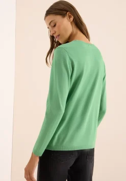 Basic Pullover