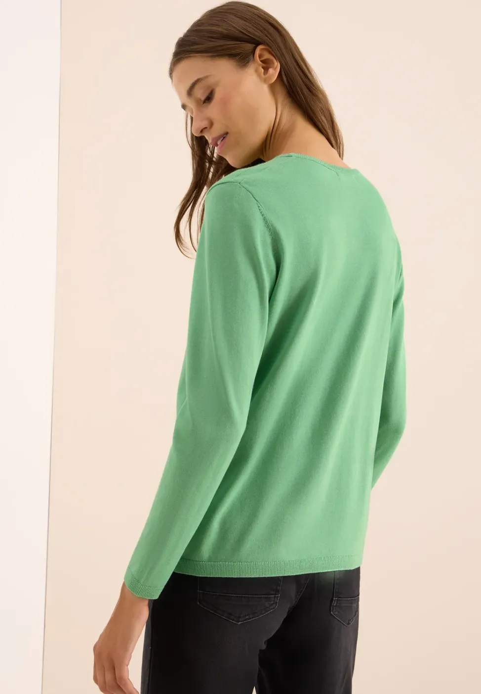 Basic Pullover