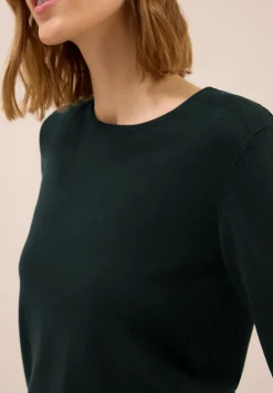 Basic Pullover