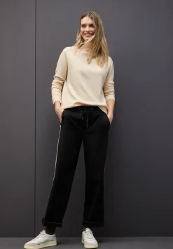 Basic Pullover