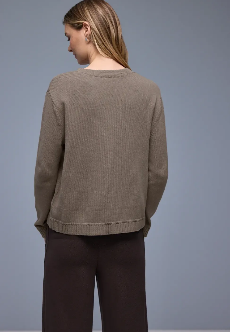Basic Pullover