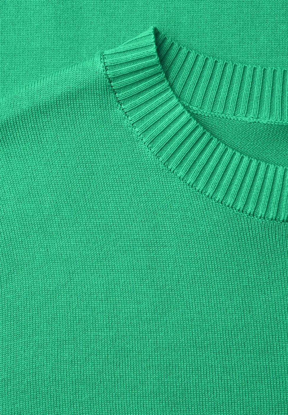 Basic Pullover
