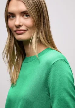 Basic Pullover