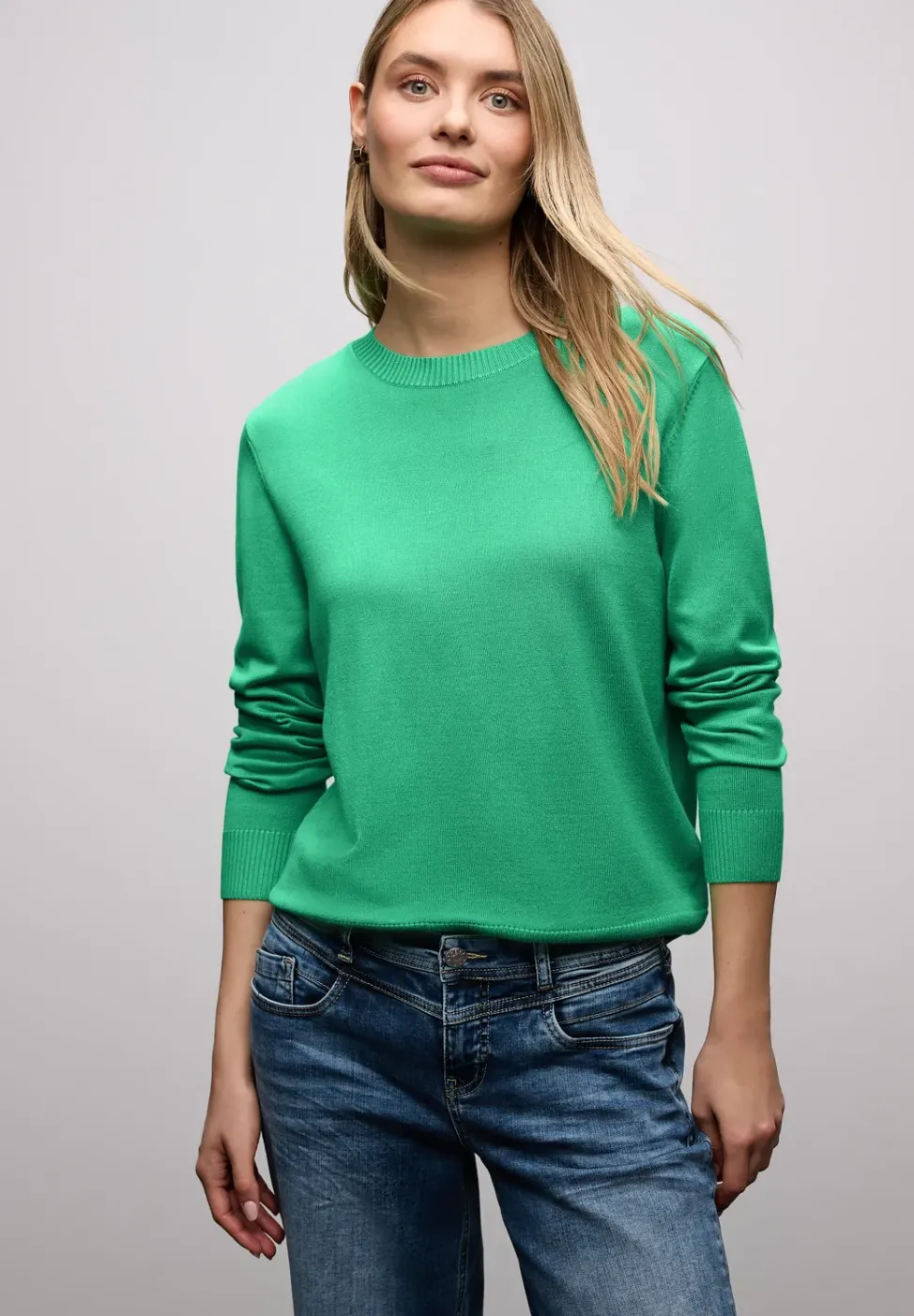 Basic Pullover