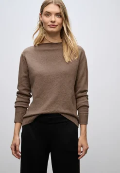 Basic Pullover