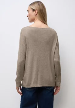 Basic Pullover
