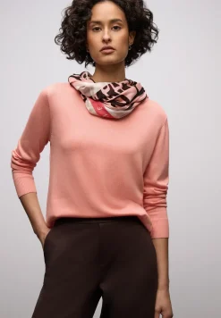 Basic Pullover
